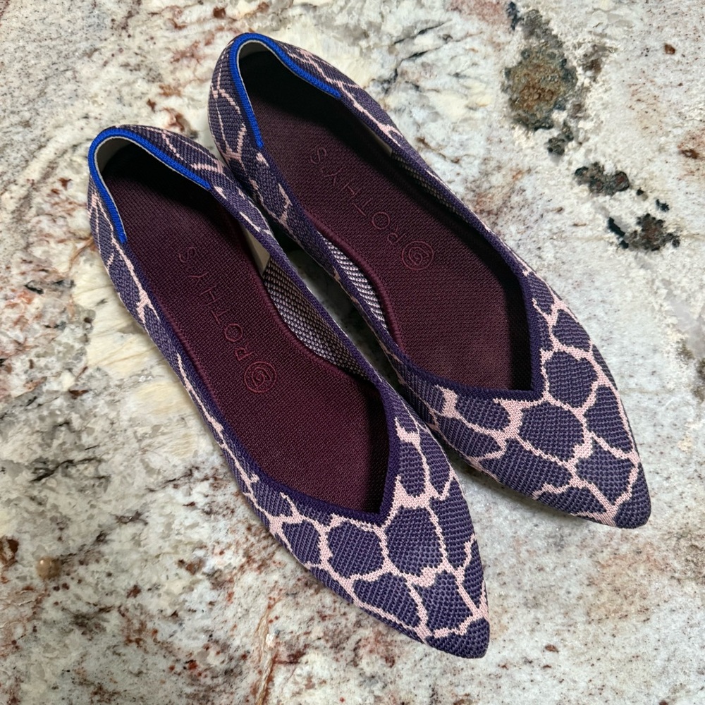 Rothy’s Violet Giraffe Print The Point Size 10
